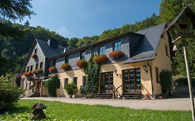 Flair-Waldhotel Mellestollen